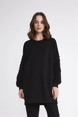 Haşema Siyah Eva Nakış Detaylı Oversize Sweatshirt